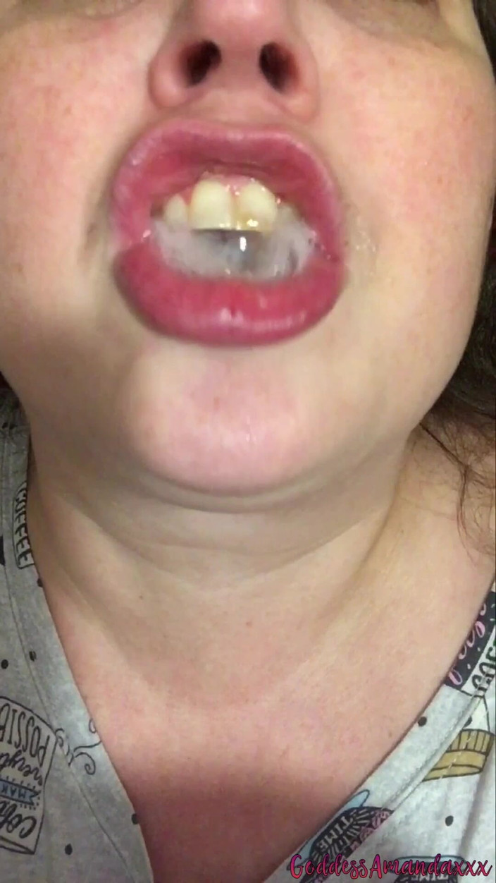 Goddess Amanda: Holení podpaží vlasy a polykání spermatu