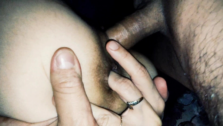 Hotlia: Tôi tự hỏi làm thế nào mông của cô ấy có...