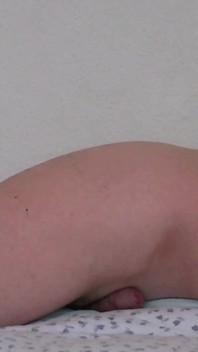 Naked Hump Masturbation: See How a Hump Works
