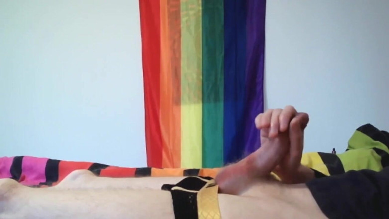 Custom Videos: Mângâindu-mi pula și ejaculând pentru un fan