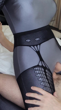 250 POV, Nora Fox Frey Zentai