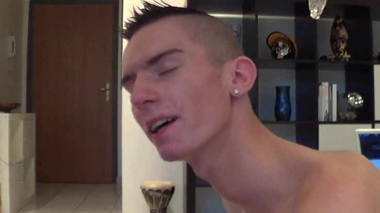 French twinks amator sextapes: Любительское секс-видео с Филиппином трахнул без презерватива топ твинк