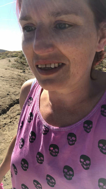 MistressWriggler: देखने का बिंदु बहुत अधिक कॉफी लेने और बाहर पकड़े जाने के बाद धूप वाले शरद ऋतु के दिन तालाब द्वारा मूतना