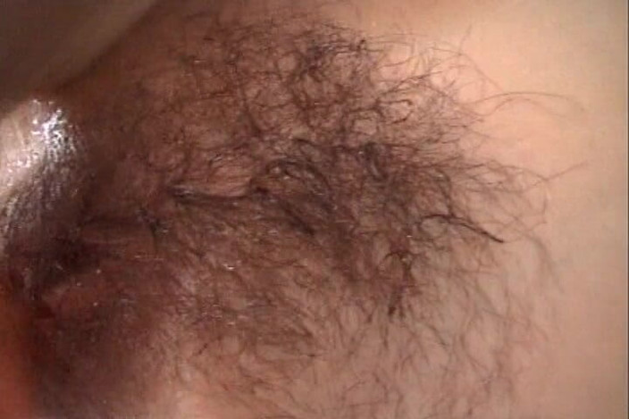 German amateur couples: C’est une bombasse allemande huilée parfaite qui joue avec sa...