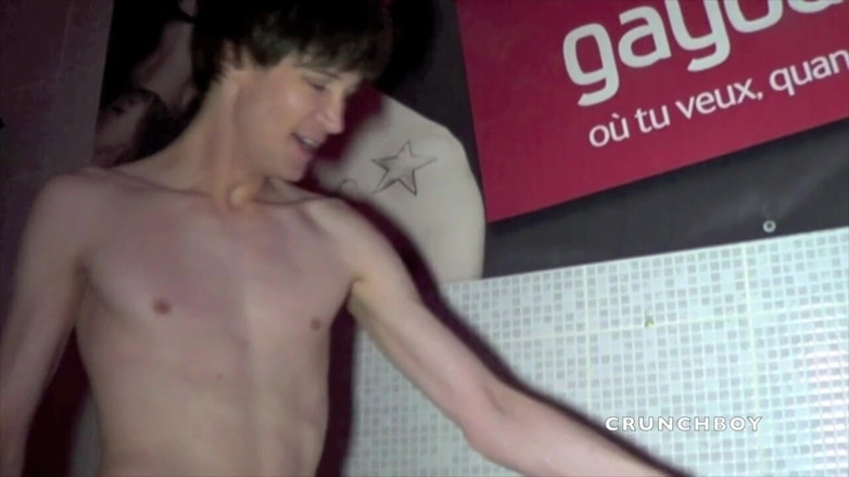 Crunch Boy: Kevin-arsch vom großen schwanz von Calixte gefickt