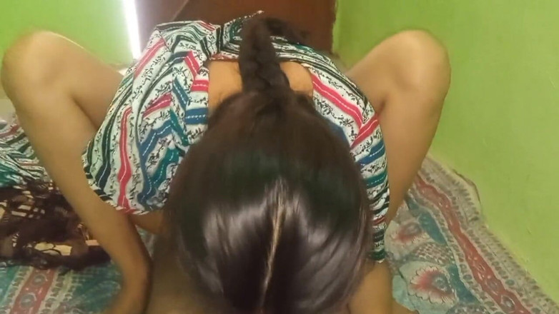 AKXpro: Fodida meia-irmã depois de encontrá-la sozinha na sala