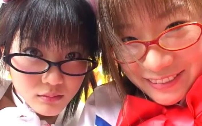 Japan Babe: Pensano che tu sia super hot
