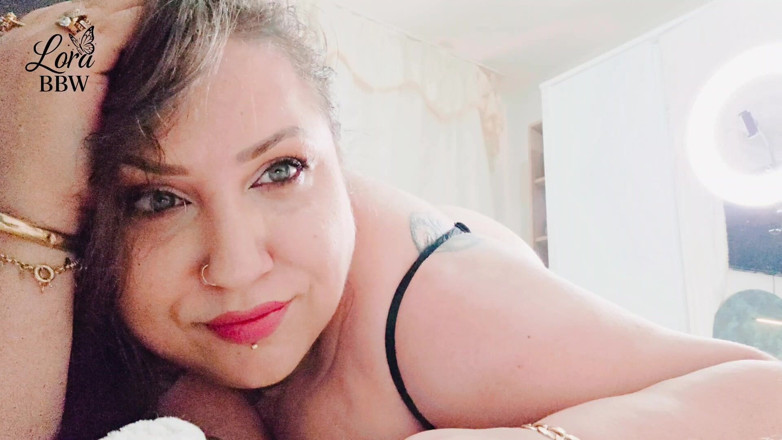 LoraBbw: Besame deine BBW-FREUNDIN lora