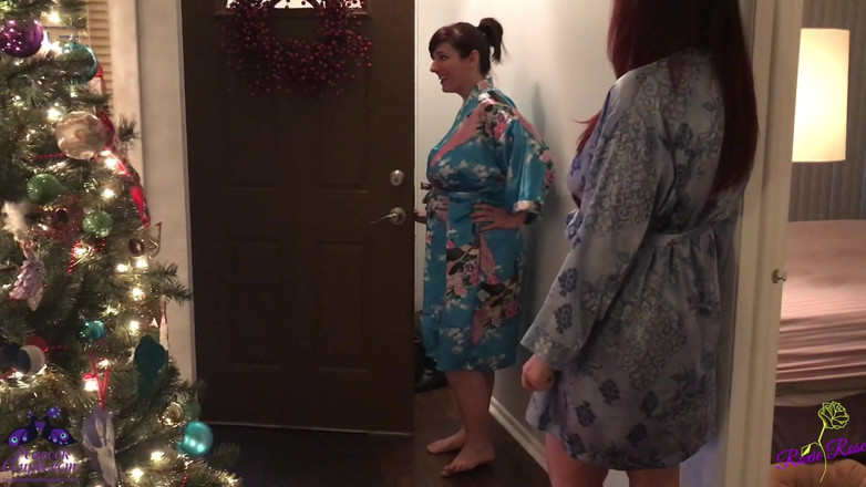 Two Peacock Productions: Zondag bi-seksuele spuitorgie