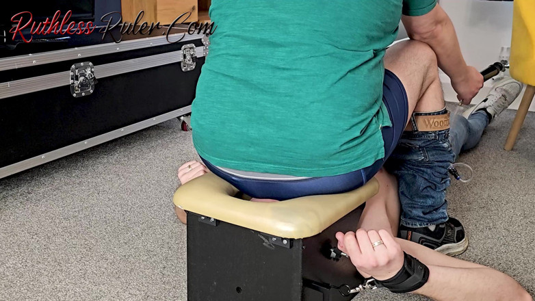 Ruthless ruler - maledom: Seat for My Sweaty Ass