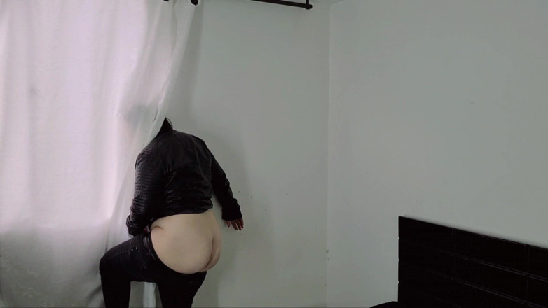 Alice H: mông trong một buổi hẹn hò