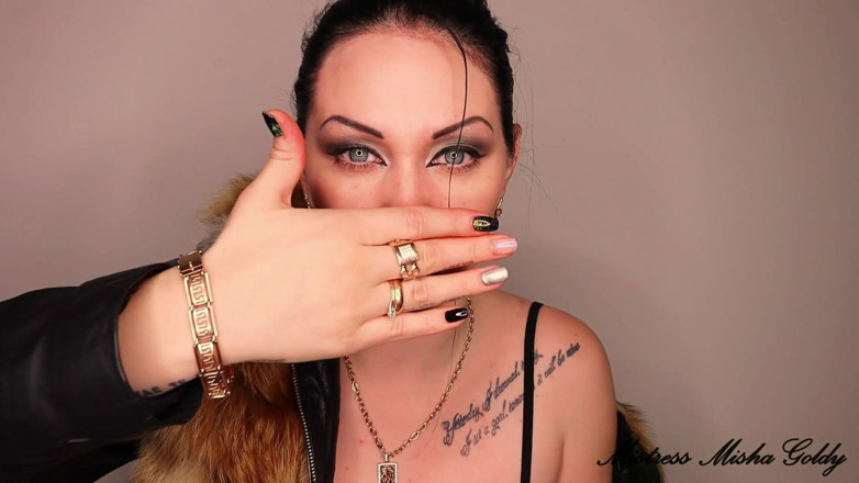 Goddess Misha Goldy: Koukej koule pro moje dokonalé rty
