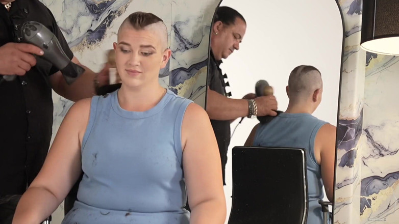 Euro Bald: Lizz a