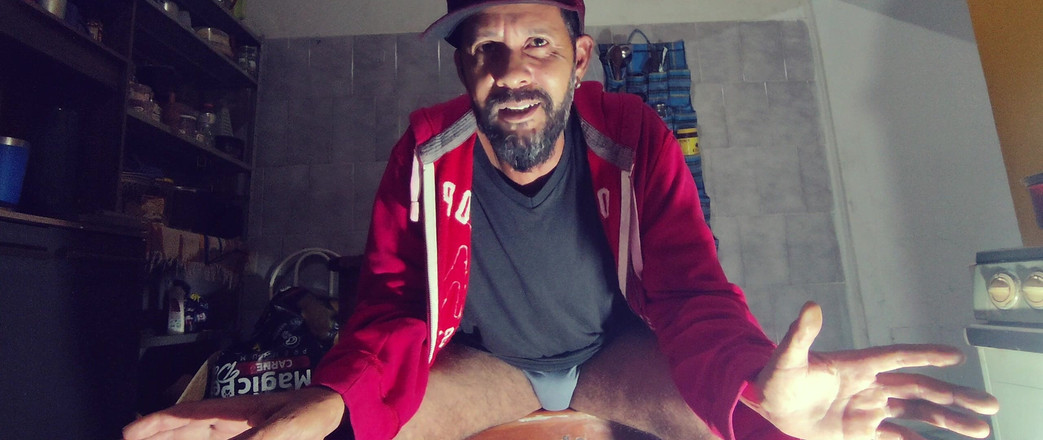 Stink HairyMale: Platformy 2 - mluvící video