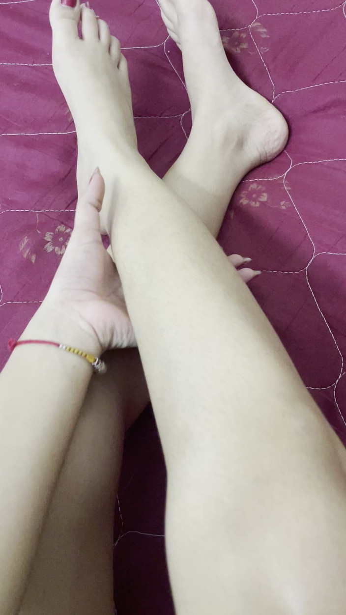 Wicked Aryan: Bintang porno desi India memanggil pacarnya untuk bercinta dengan kontol...