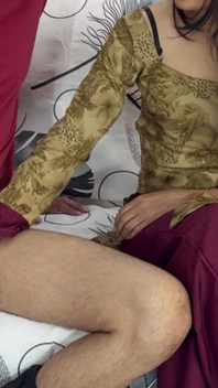 La Signora Vedova Arrapata Ha Chiamato L'inquilina