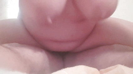 Putarankahotmilf: Můj manžílek mě šuká a stříká do zadku