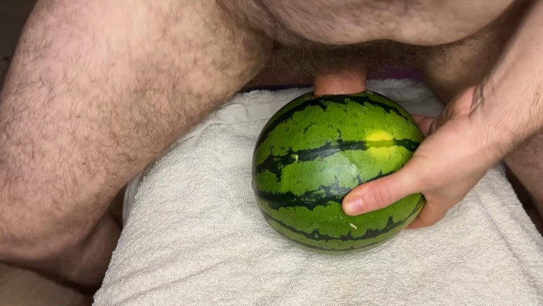 Paul Bear: Mengongkek melon