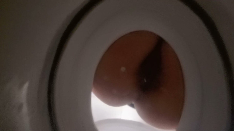BelleAliz: Bathroom-slave Toilet Peeking on Bellealiz Peeing and Farting