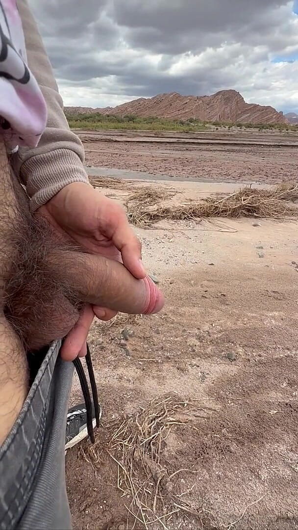 Max_Russell: Young Uncut Boy Pee in Desert