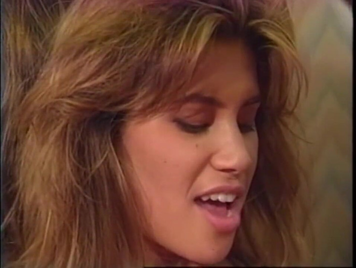 Vintage Usa: Blonde couple pussy fucking in the toilet