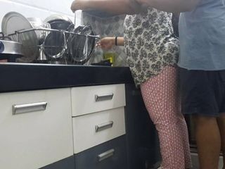 Karan Nitisha: Kakak ipar ngentot istrinya audio jernih