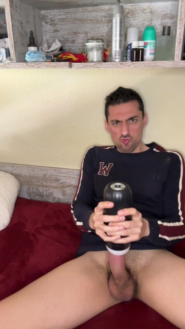 Liam Harding: Hot Stepdaddy Showing off Big Cock and Playing with Vibrator
