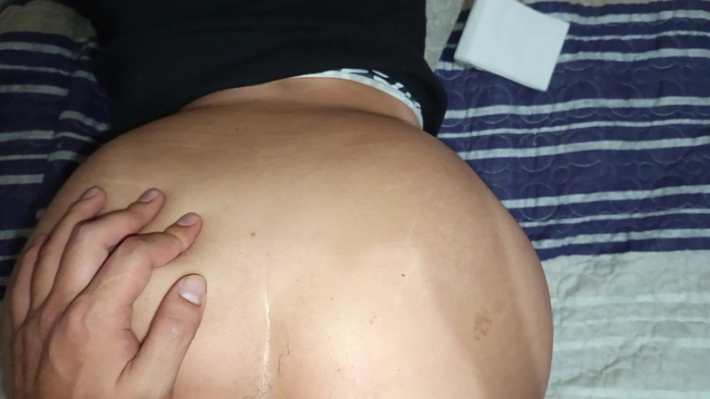 Moo DBOXXX: Met mijn christelijke vriendin, een medische student, hebben we dagelijks...