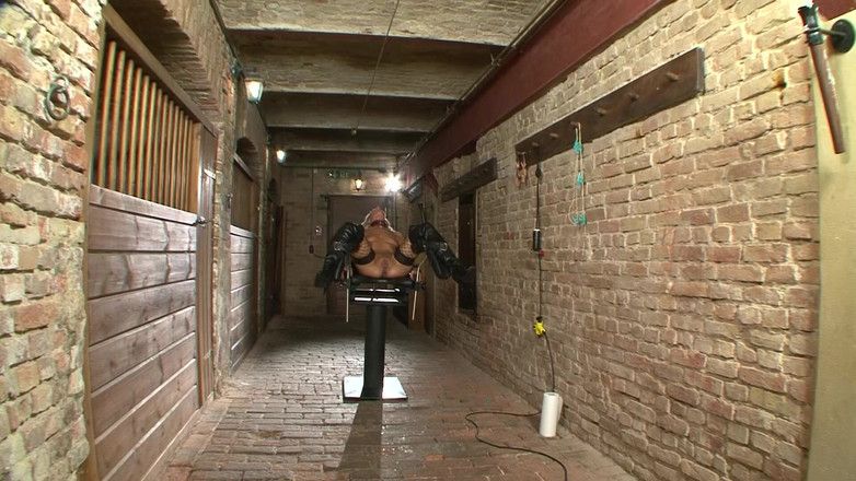 Absolute BDSM: Trecce dolorose Lo prendono nel culo e nella fica con...