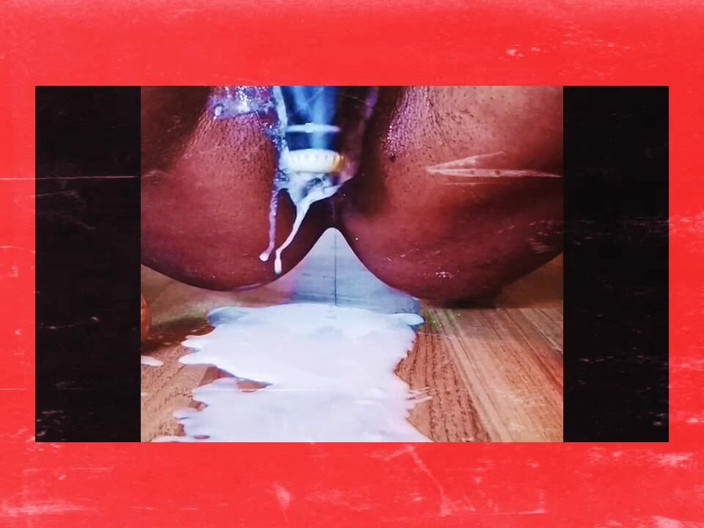 Sarah Fonteyna squirt compilation: Memancut mani kelawar besbol. MILF jalang