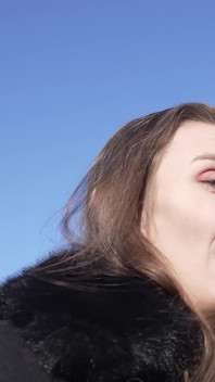 Alman izci - sıska sarkık memeli kız Emma Scarlett ile gerçek oyuncu seçmelerinde anal yumruk sokma ve sikiş