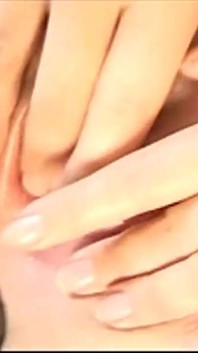 Cewek jalang kulit putih dengan memek sempit dientot habis-habisan sama kontol raksasa pria kulit hitam