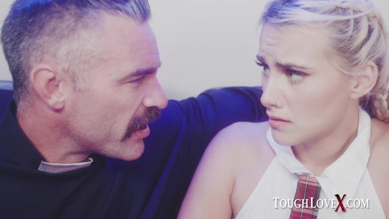 ToughLoveX: TOUGHLOVEX - Hříšnice Indica Monroe je přichycena Karlem