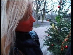XTime Vod: Geheim agent Lisa ontketend - scène #03