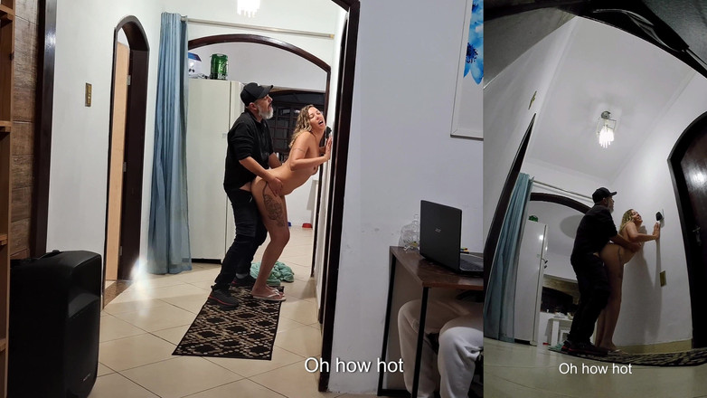 Victor SweetCoupleStories: O soție adevărată își înșală soțul în timp ce el poartă căști cu...