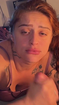 POV: Getatoeëerde Roodharige Vrouw Zuigt, Rijdt En Vraagt Om Melk - Ik Kom Klaar En Hij Vult Me Met Sperma