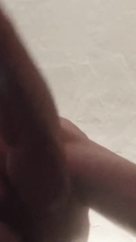 Hungriger spermaladung sperma in den arsch, creampie