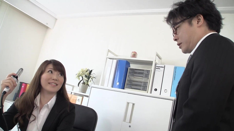 Raptor Inc: कामुक सेक्शन चीफ, मैं तुम्हें ऑफिस में चोदने जा रहा हूं, मुझे अपना लंड उधार दो, मैं तुम्हें महिलाओं को चोदूंगा!