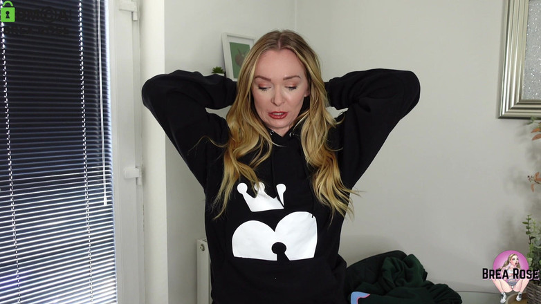 Brea Rose: Mv Crown et Merch unboxing 2022