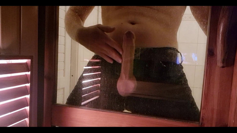 Awesome A: Caméra dans le sauna