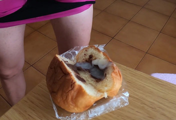 Ane Get Horny: Choco Bun gefüllt mit... Sperma! Sperma auf Essensfetisch
