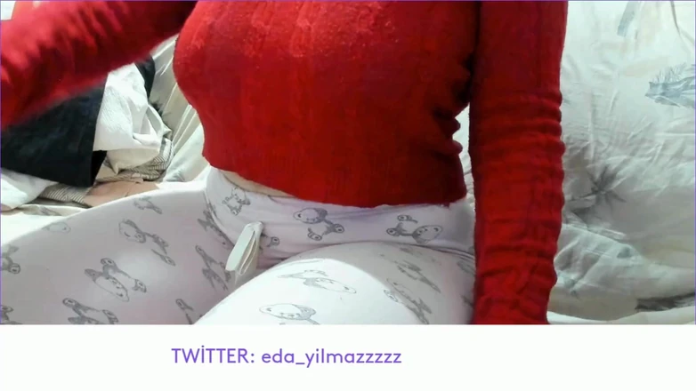 Колготки киген әйел минет жасап жатыр