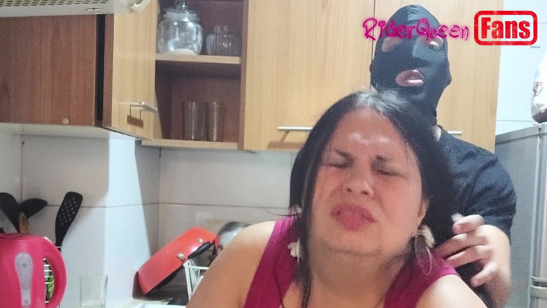 Riderqueen: Videos for Fans: a Masked Young Man Fucks Me in...