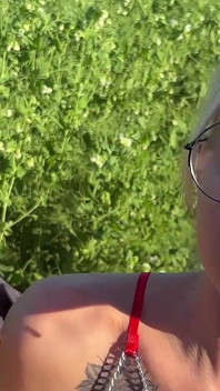 Kamera POV, truskawkowe obciąganie z cycatej urody i pyszne spust zamiast kremu