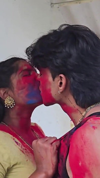 Heißes indisches desi-paar holi, spezielle romantik