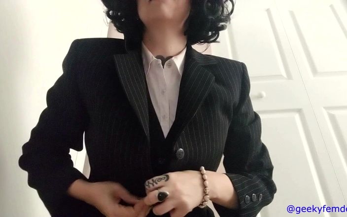 Geeky Femdom: Skuggdrottning 3- Futa Gudinna