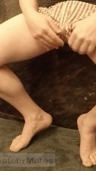 Amateur Horny Boy Cumming in Condom