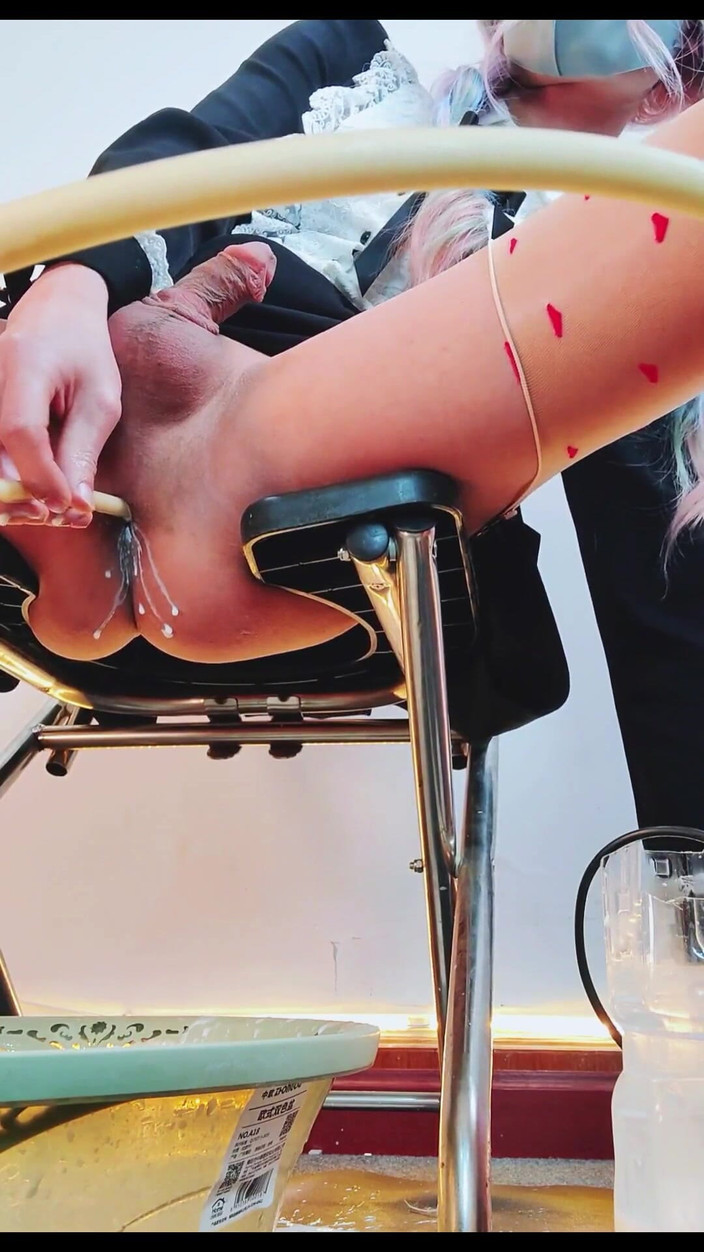 Bsmtv5566: Pseudo-dívka: Použití různých sexuálních pomůcek a výuka držení těla vám...