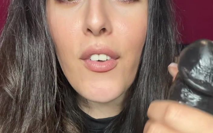 Young_strawberry: Joi bbc: come ti prenderei in giro
