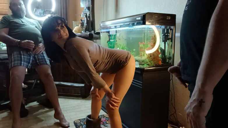 MysticBella: Mereka menantangku untuk melakukannya dan bilang aku tidak mau, jadi...